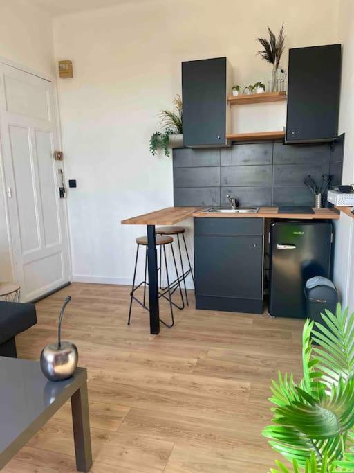 L'Escale Rennaise Apartman Rennes Kültér fotó
