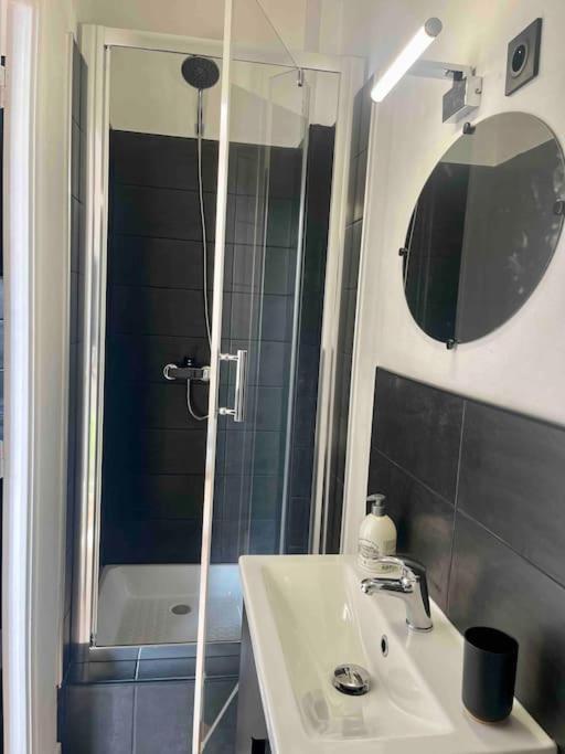 L'Escale Rennaise Apartman Rennes Kültér fotó